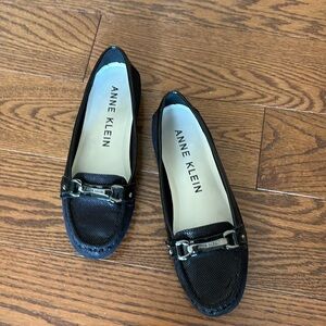 ANNE KLEIN Women’s iFlex Loafer Flat shoes Black Slip-on Sz 7